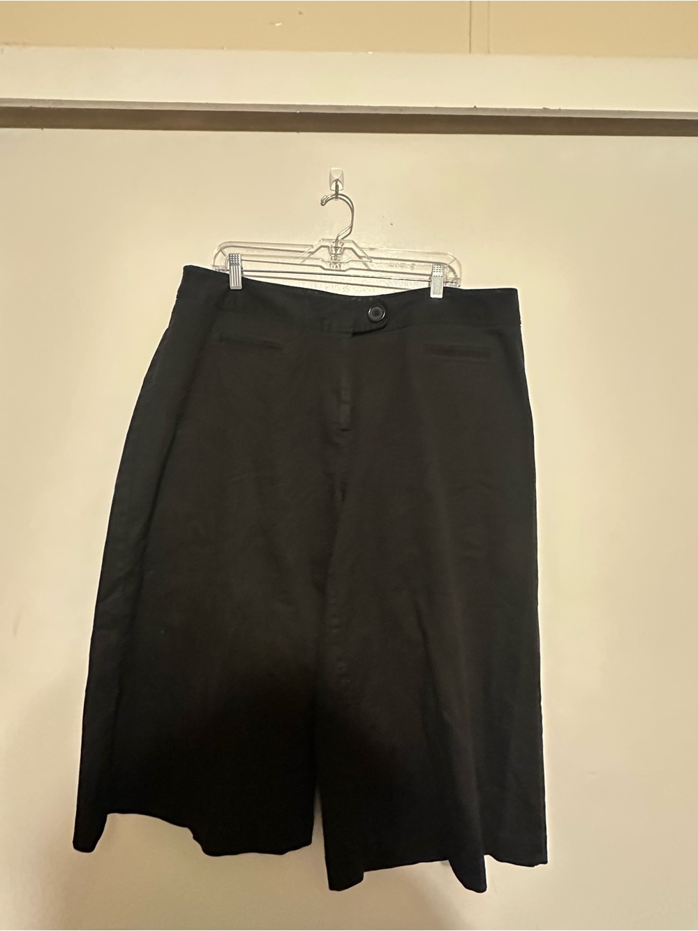 Cato Black Women's Gaucho Pant